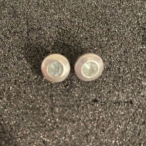 💥$10 or 3 for $15💥 Silver tone and light blue Stud Earrings
